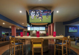 Sportfans finden in der Champs Sport Bar ihren Platz.