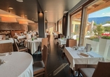 Im Restaurant des Hotels werden Sie mit frischen und regionalen Speisen verwöhnt.