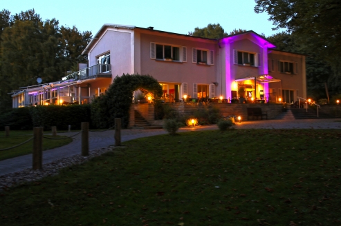 Das Seehotel Frankenhorst heißt Sie herzlich willkommen.