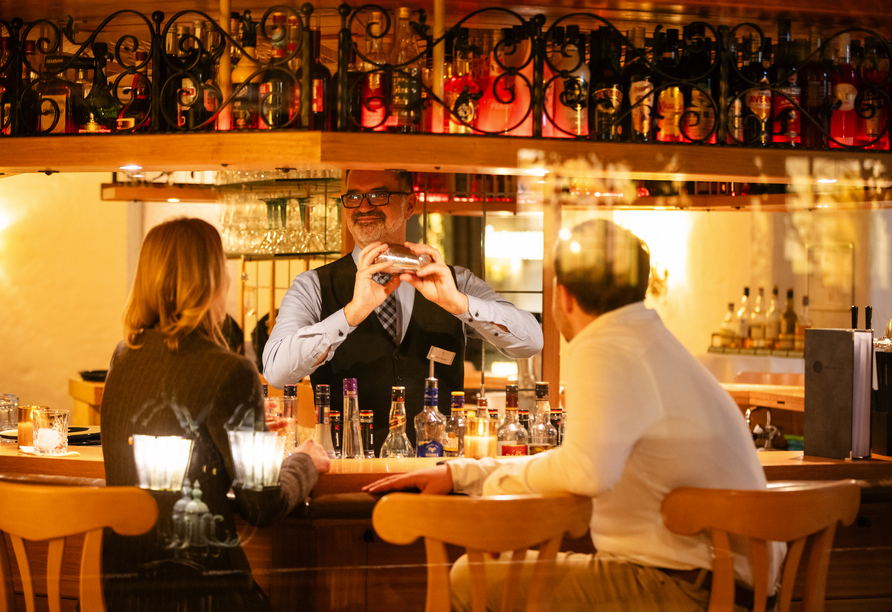 Freuen Sie sich auf ausgelassene Abende an der Bar 