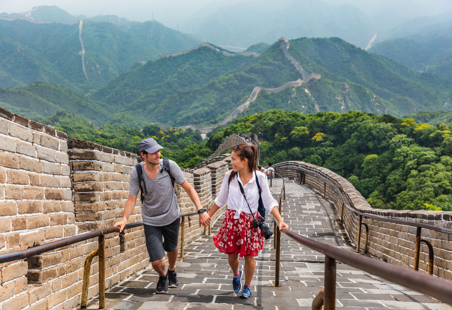 Die Chinesische Mauer ist das längste von Menschenhand geschaffene Bauwerk der Welt.
