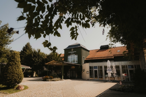 Außenansicht des Hotels Bayerischer Hof