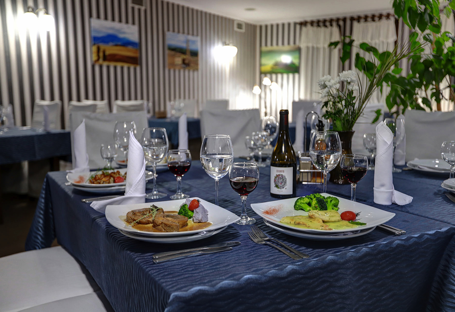 Lassen Sie sich während Ihrer Reise kulinarisch verwöhnen.