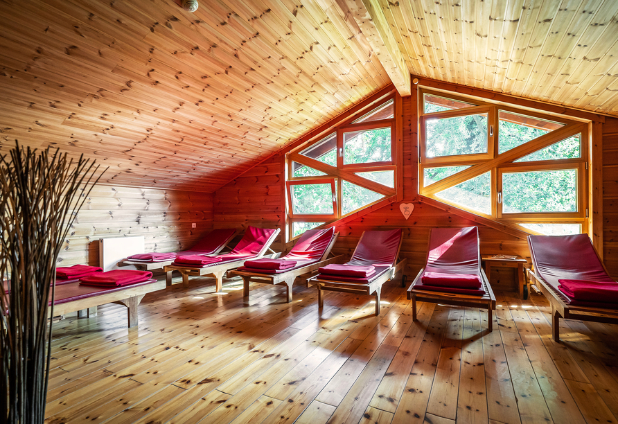 Der Ruheraum lädt zum Verweilen ein.