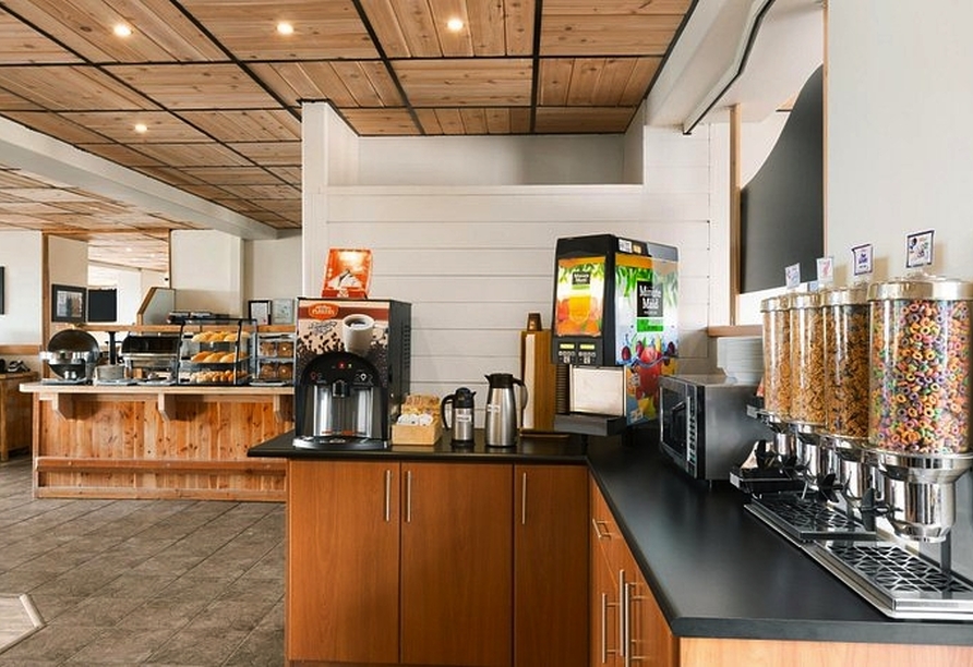 Frühstückbuffet des Beispielhotels Days Inn Golden