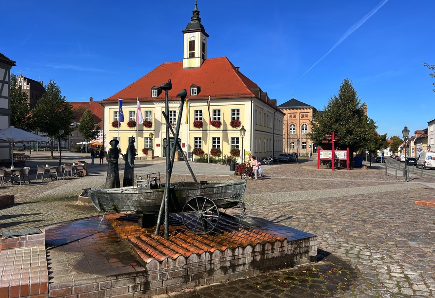 Besuchen Sie das nahegelegene Angermünde.