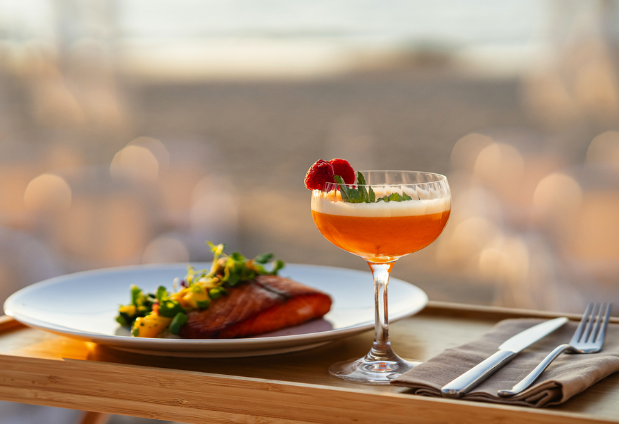 Genuss für alle Sinne erwartet Sie im Wave Beach Concept direkt am Strand.