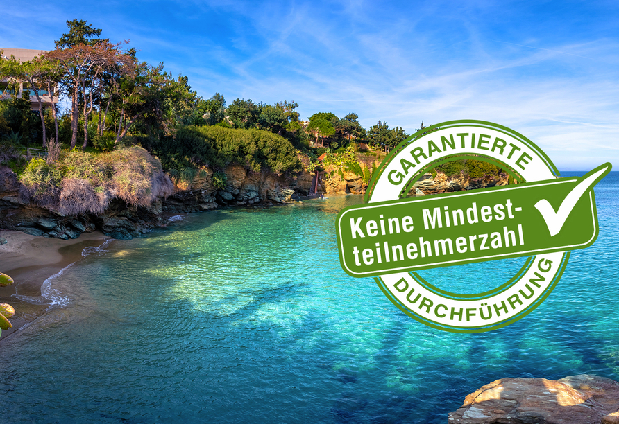 In der idyllischen Bucht von Agia Pelagia finden Sie Ruhe, Sonne und pures Urlaubsgefühl.