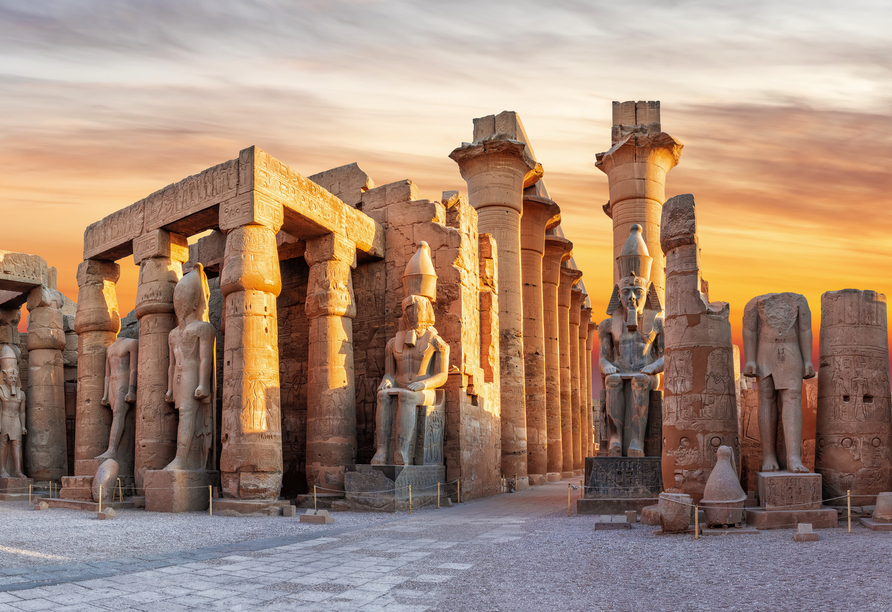 Der Luxor-Tempel wurde vor über 3.000 Jahren erbaut und zählt zu den beeindruckendsten Heiligtümern des alten Ägypten.