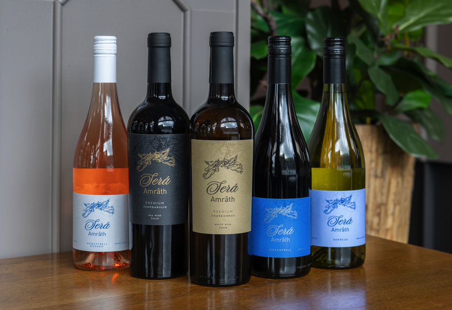 Im Restaurant und in der Bar können Sie die eigenen „Amrâth Exclusives