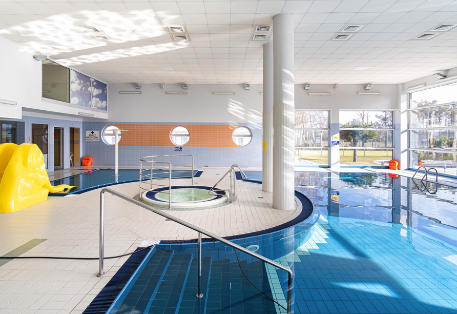 Hallenbad des Hotels