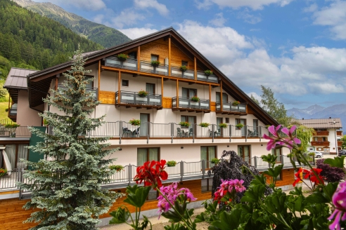 Herzlich willkommen im Hotel Parco dello Stelvio!