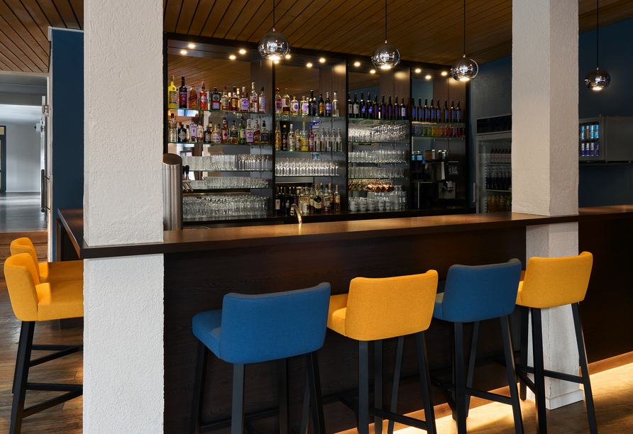 Lassen Sie sich ein erfrischendes Getränk an der Hotelbar schmecken.