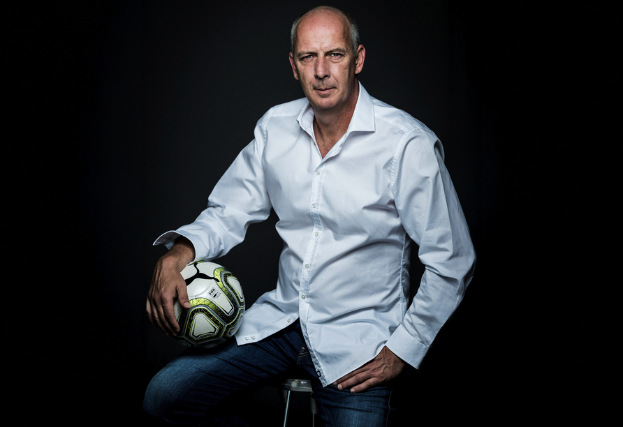 Mario Basler ist für einen exklusiven Fantalk mit an Bord.