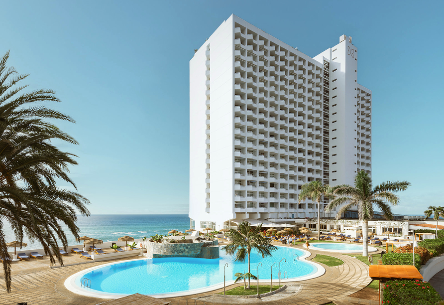 Das Precise Resort Tenerife begrüßt Sie zu Ihrem Urlaubsstart auf Teneriffa.