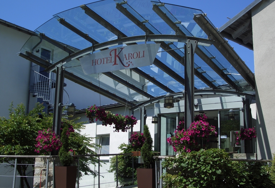 Herzlich willkommen im Landhotel Das Karoli!