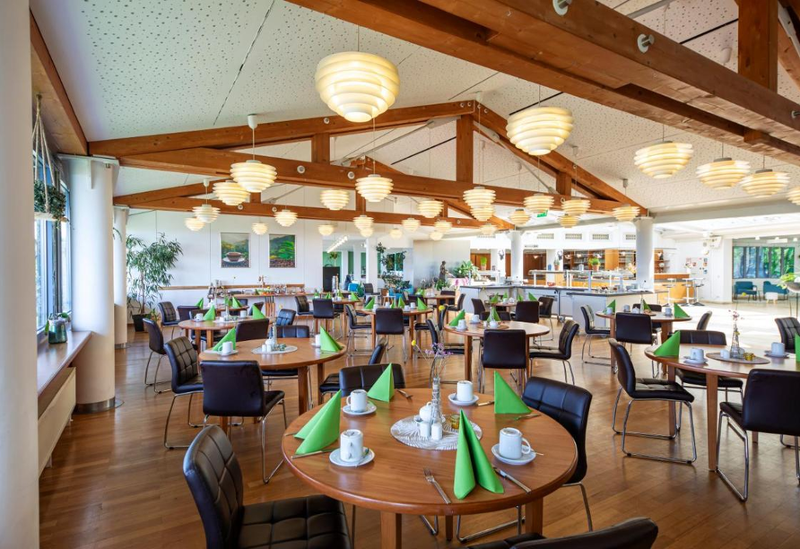 Genießen Sie kulinarische Köstlichkeiten im Restaurant des Hotels.