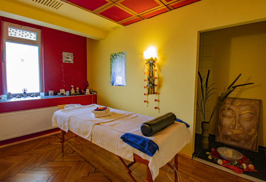 Entspannen Sie bei einer wohltuenden Massage!