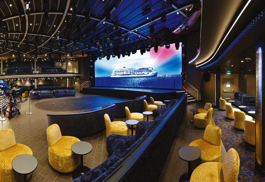 An Bord wird Ihnen beste Unterhaltung geboten.