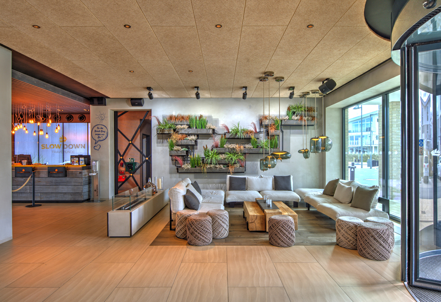 Herzlich willkommen im SlowDown Hotel Travemünde!