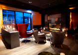 In der Kaminlounge dürfen Sie abends ein bisschen abschalten.