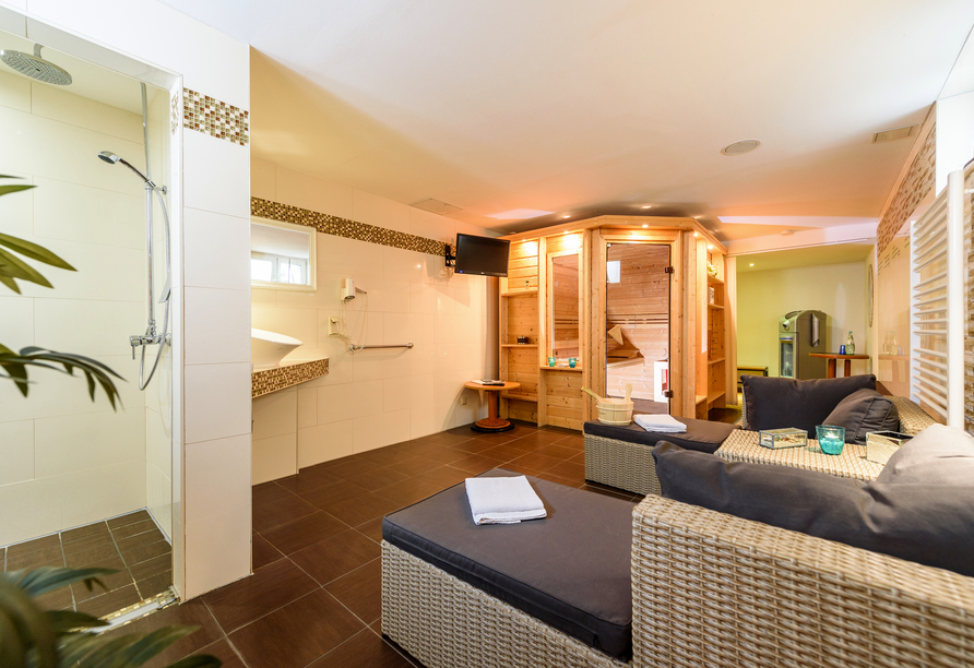 Die Sauna lädt zum Abschalten und Entspannen ein.