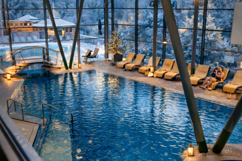 Freuen Sie sich auf eine erholsame Auszeit in der Bade- und Saunalandschaft Bad Brambach.