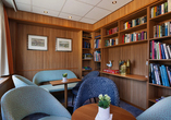 Bibliothek an Bord von Junker Jörg