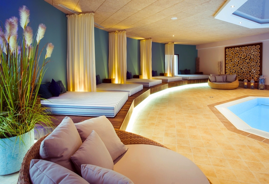 Entspannen Sie im Wellnessbereich.