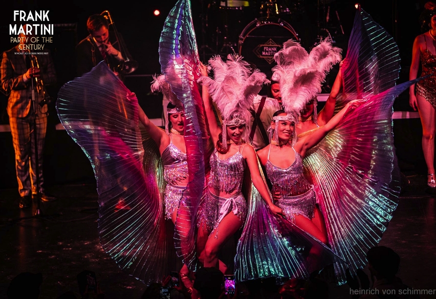 Genießen Sie die einzigartige Frank Martini Show am Silvesterabend.