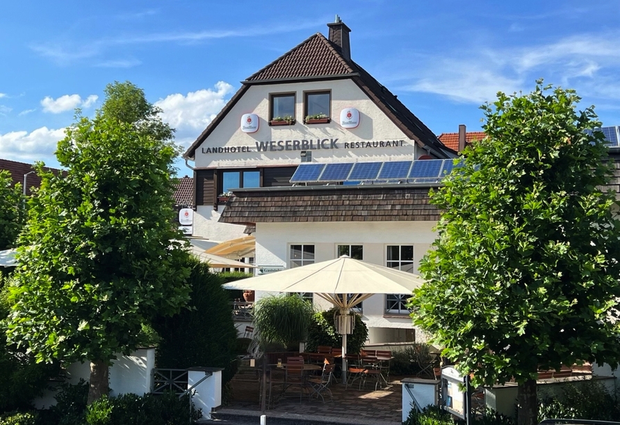 Herzlich willkommen im Landhotel Weserblick!