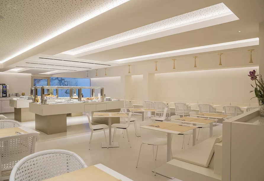 Stärken Sie sich im Frühstücksraum für einen erlebnisreichen Tag in Barcelona!