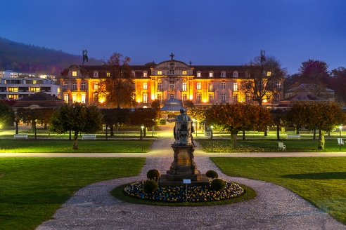 Das Dorint Resort & Bad Brückenau befindet sich in einer ehemaligen Königsresidenz mit einem schön gestalteten Schlosspark. 