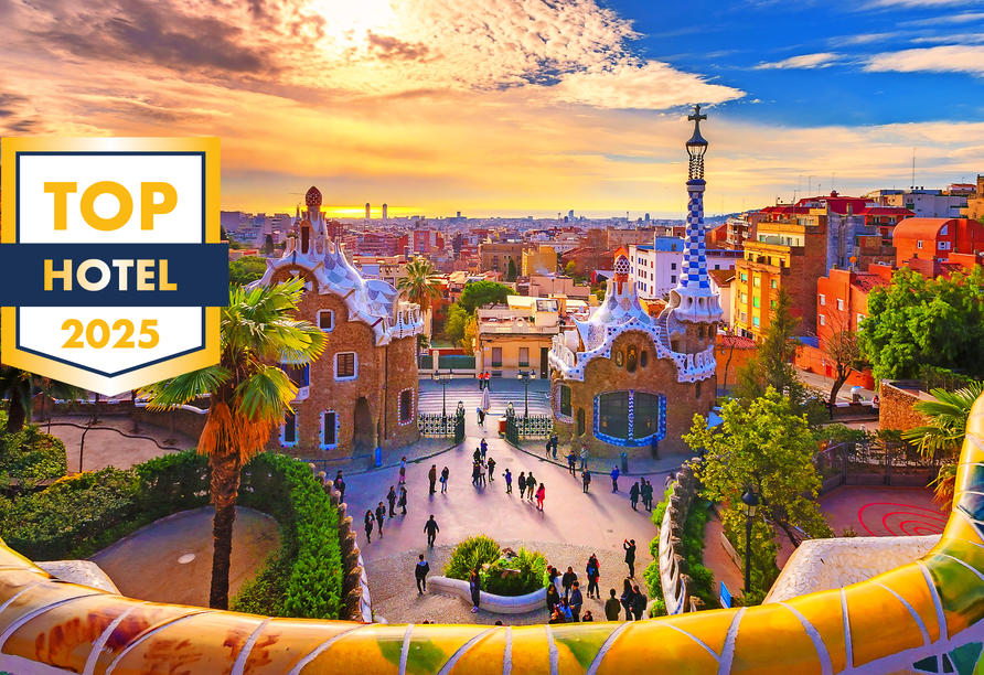 Die wilde Küste Barcelonas erwartet Sie mit vielen Höhepunkten wie dem farbenfrohen Park Güell in Barcelona, den Sie optional besuchen können.