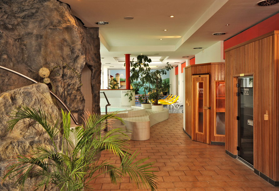 Erholung im einladenden Wellnessbereich