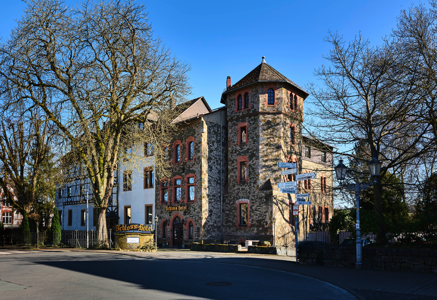 Das Schlosshotel Braunfels & Himmelreich liegt direkt an der historischen Altstadt.