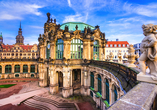 Der Dresdner Zwinger beeindruckt mit seiner einzigartigen barocken Architektur.