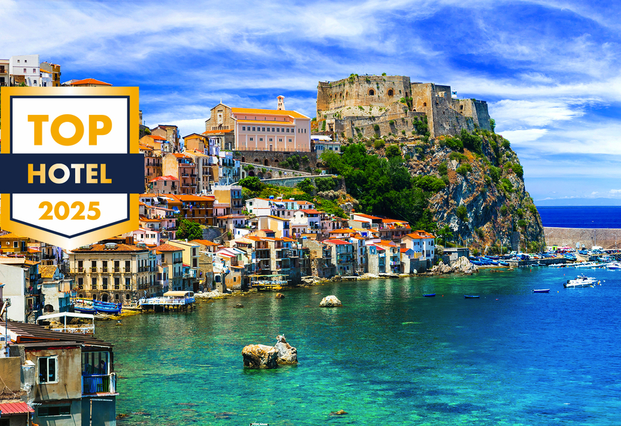 In der wunderschönen Hafenstadt Scilla unternehmen Sie einen Rundgang durch das Fischerviertel Chianalea.