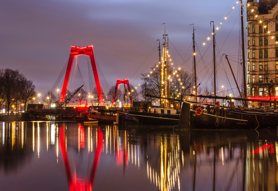 Rotterdam begeistert mit maritimem Flair und beeindruckender historischer Architektur.
