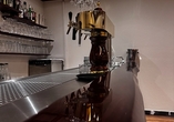 Genießen Sie gesellige Abende an der Hotelbar.