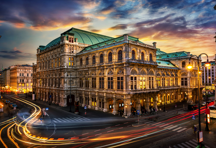 Die Wiener Staatsoper zählt zu den bekanntesten Wahrzeichen der Stadt.