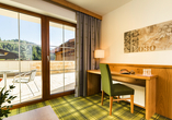Ihr Zimmerupgrade: Größeres Doppelzimmer Bergidyll mit Terrasse und Ausblick (Beispielbild)