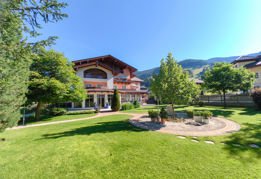 Das Hotel Angerwirt heißt Sie herzlich willkommen im Salzburger Land.