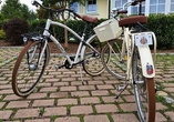 Im Hotel können Sie sich ein Fahrrad ausleihen und damit die nähere Umgebung entdecken.