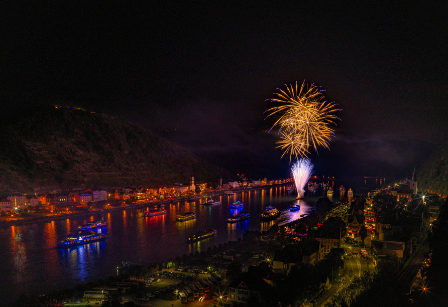Freuen Sie sich auf dieses spektakuläre Event: Rhein in Flammen® im Mittelrheintal.