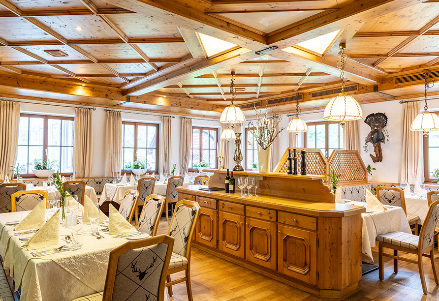 Restaurant im Naturparkhotel Adler St. Roman
