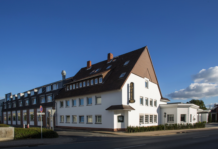 Außenansicht vom Hotel Schönau