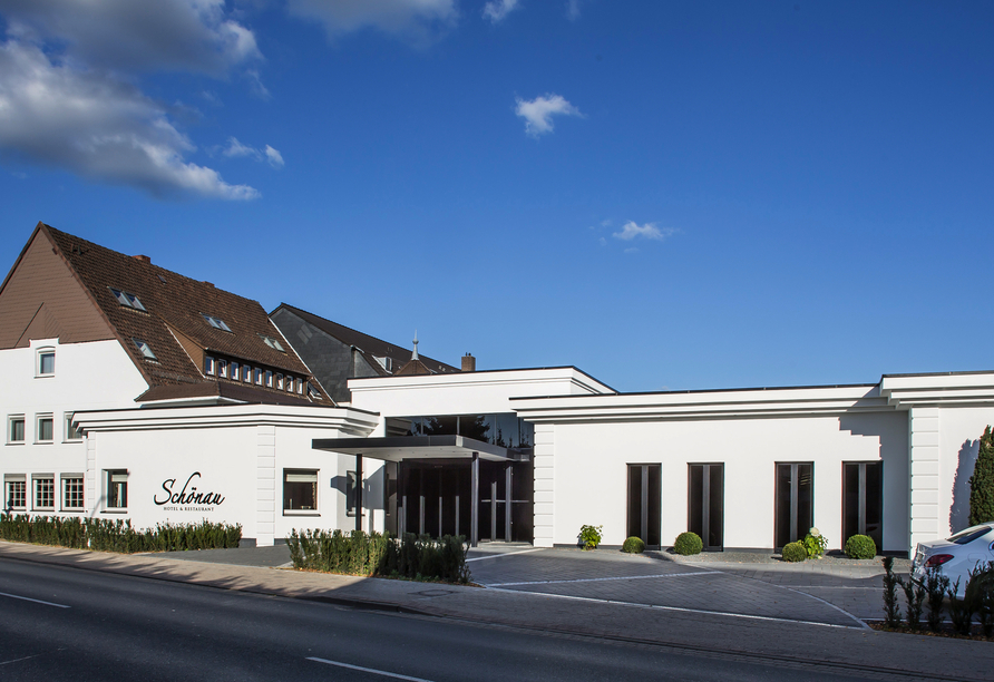 Außenansicht vom Hotel Schönau