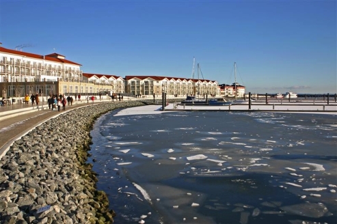 Ihr Hotel erwartet Sie direkt am Hafen.