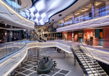 Die elegante World Galleria an Bord